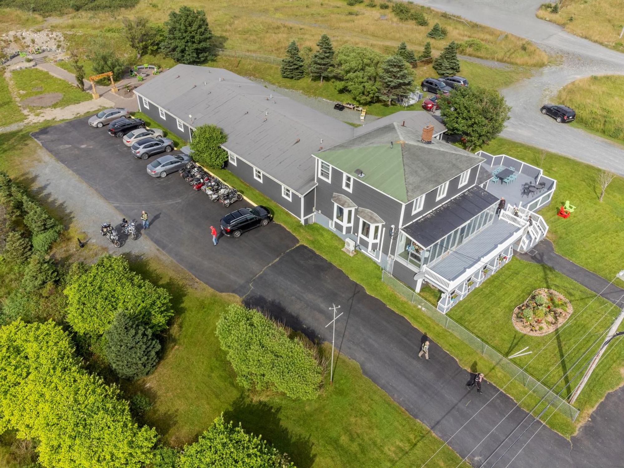 Edge Of The Avalon Inn Trepassey Екстер'єр фото