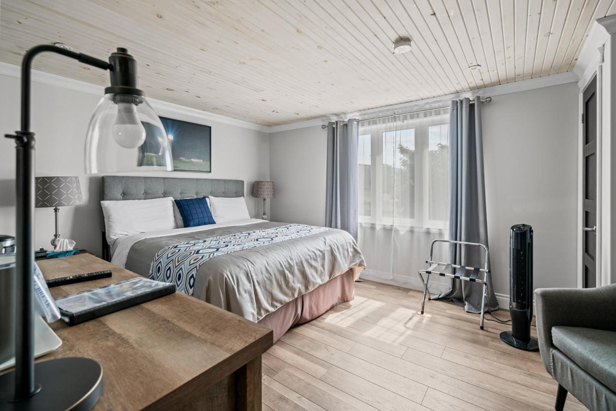 Edge Of The Avalon Inn Trepassey Екстер'єр фото